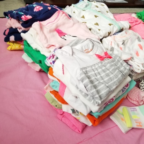 Baby Girl mystery bundle 10 items for $20 - Picture 4 of 7